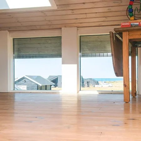 6 Person In Hjorring